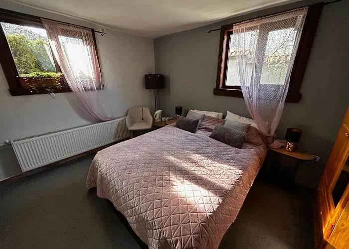 Bed & Breakfast Devonshire 3*