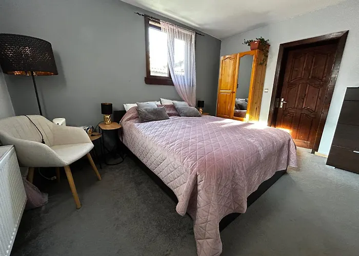 Devonshire לינה וארוחת בוקר 3*